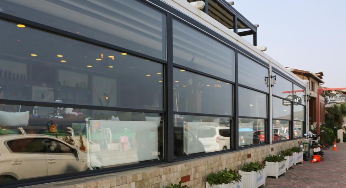 Yenice motorlu giyotin balkon